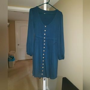 Long sleeved mid-length dress *